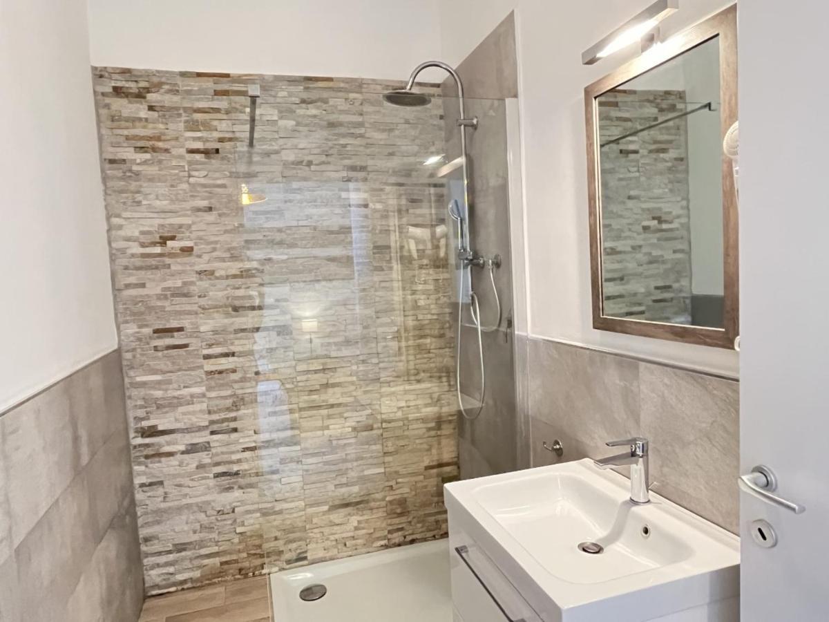 Siena Terrace View Rooms Bagian luar foto