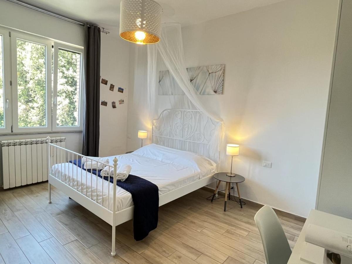 Siena Terrace View Rooms Bagian luar foto