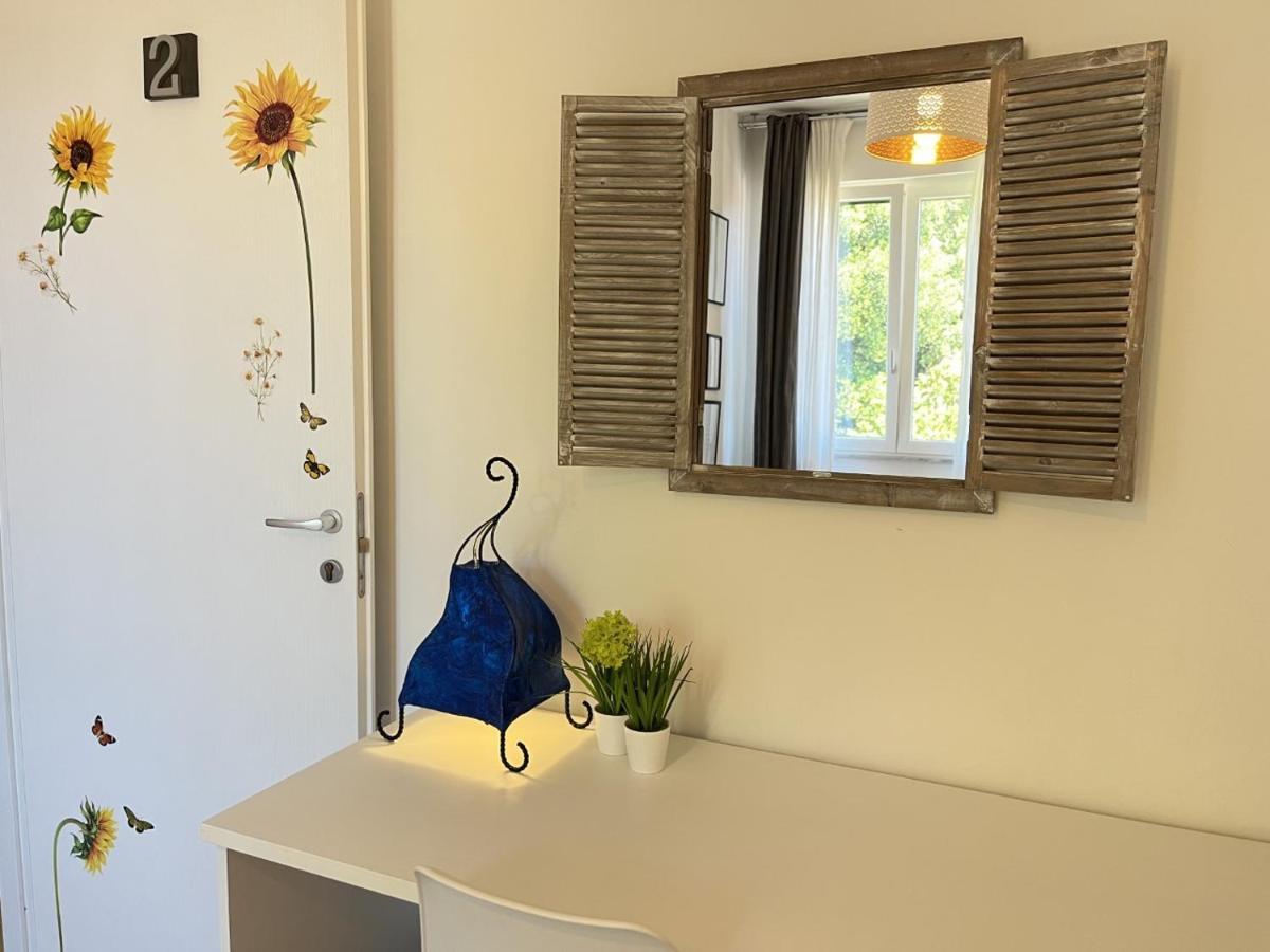 Siena Terrace View Rooms Bagian luar foto