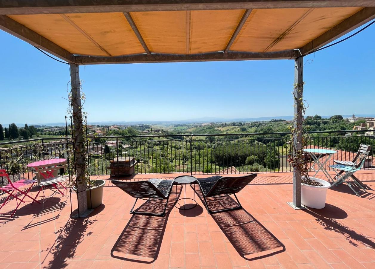Siena Terrace View Rooms Bagian luar foto